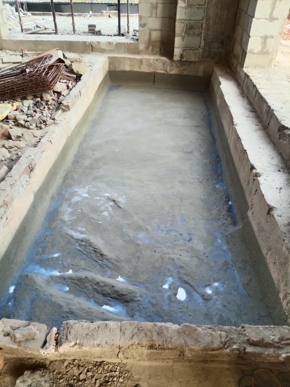 External retaining wall anti-seepage moisture barrier treatment in Sector 35